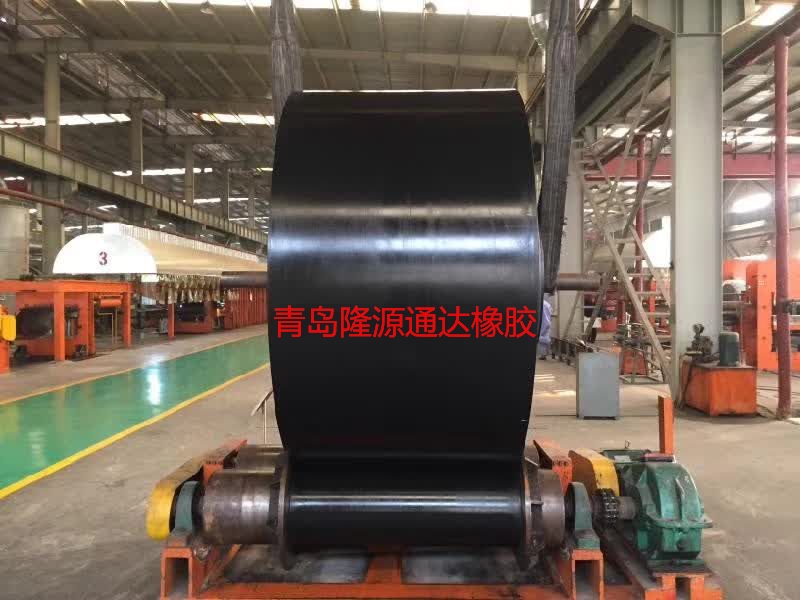 <b>輸送帶的接頭是非常關(guān)鍵的一個(gè)準(zhǔn)備環(huán)節(jié)。接頭</b>